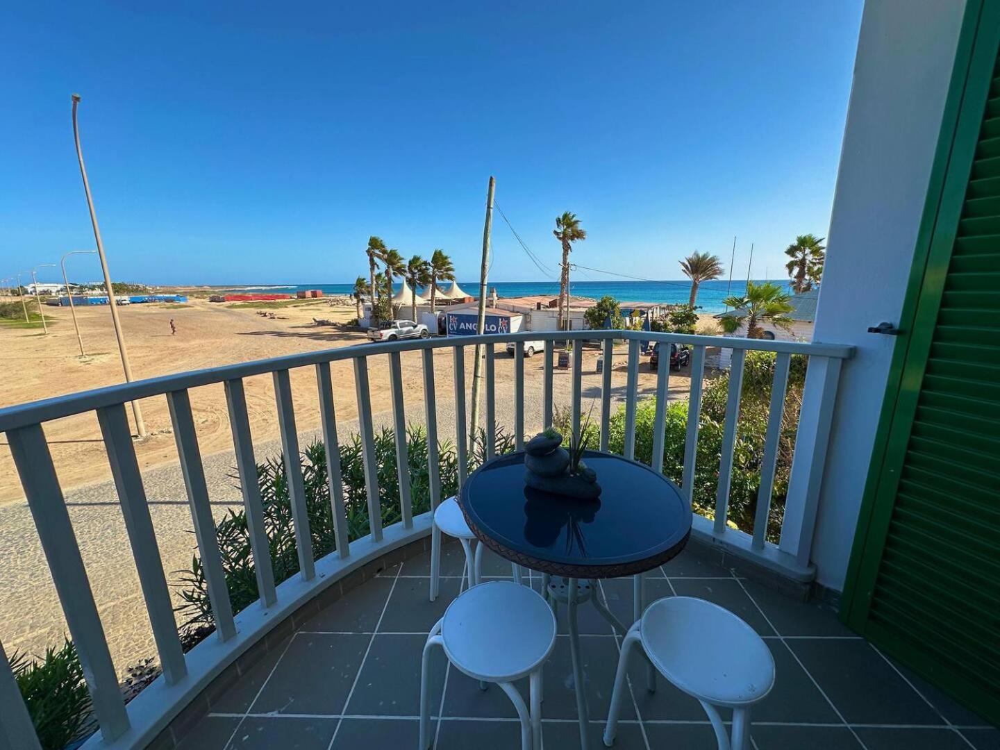 Leme Bedje Sea View - By Bobbywashere Santa Maria Exterior photo