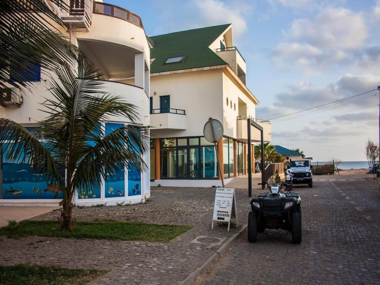 Leme Bedje Sea View - By Bobbywashere Santa Maria Exterior photo