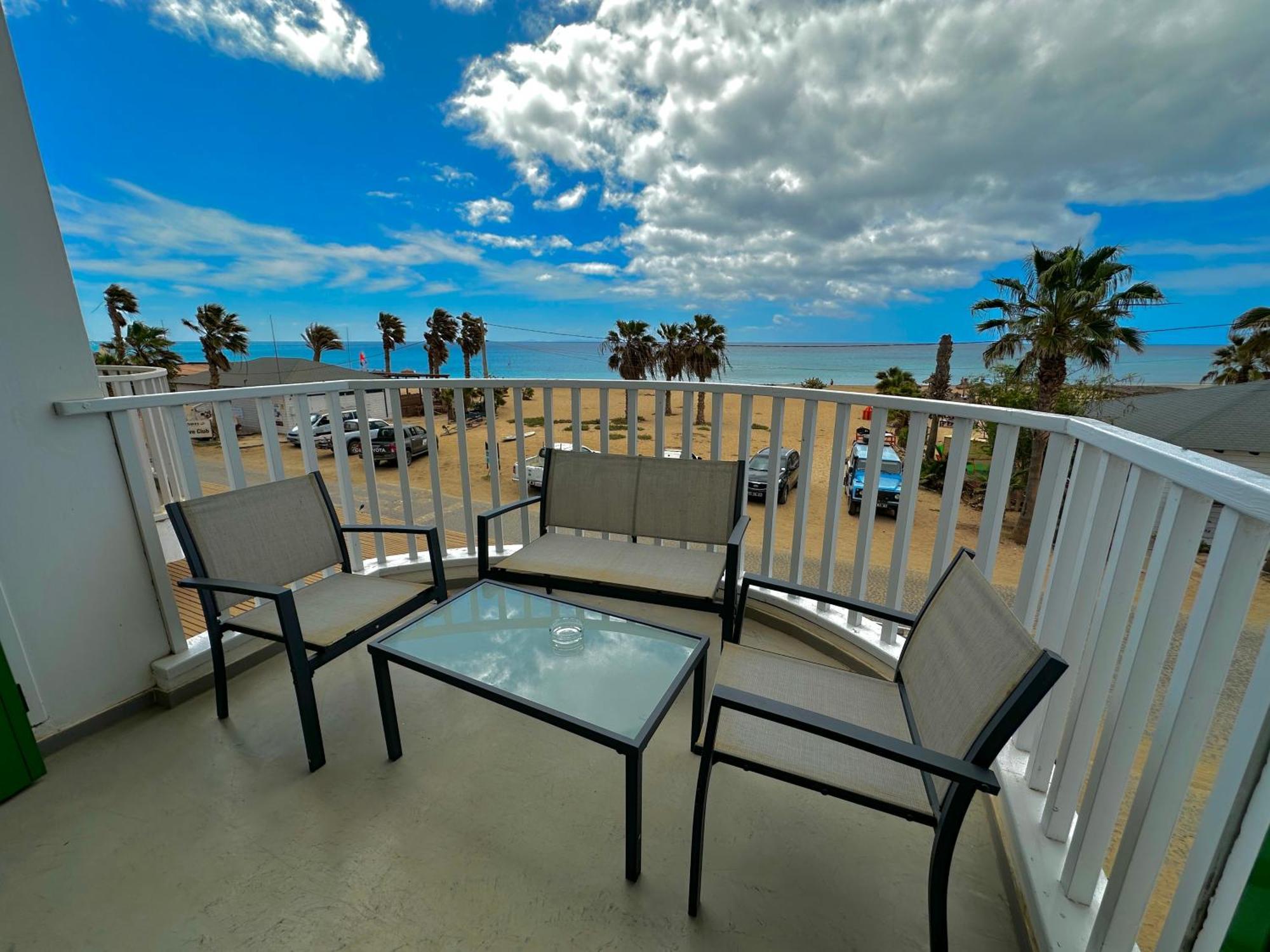 Leme Bedje Sea View - By Bobbywashere Santa Maria Exterior photo